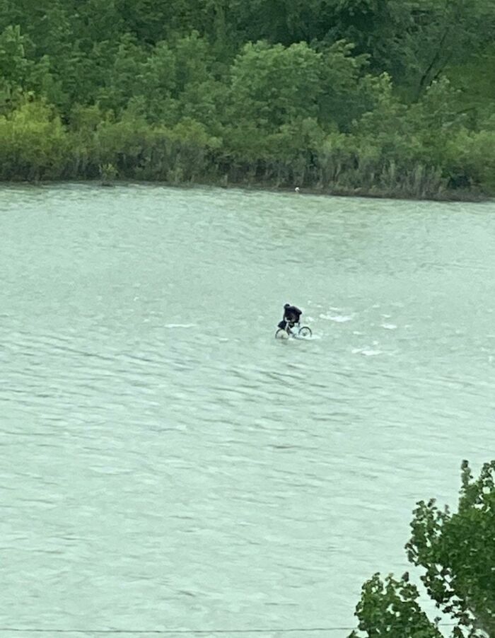 Funny-Low-Quality-Stories