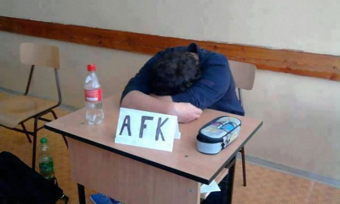 Funny-Low-Quality-Stories