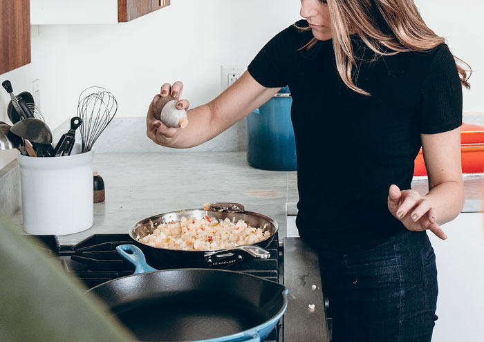 &ldquo;He&rsquo;s Been Feeling A Lot Better The Past Few Months&rdquo;: Boyfriend Explodes After He Finds Out His GF Has Been Making His Food Healthier