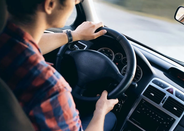 30 “Dead Giveaways” That Your Relationship Is Toxic