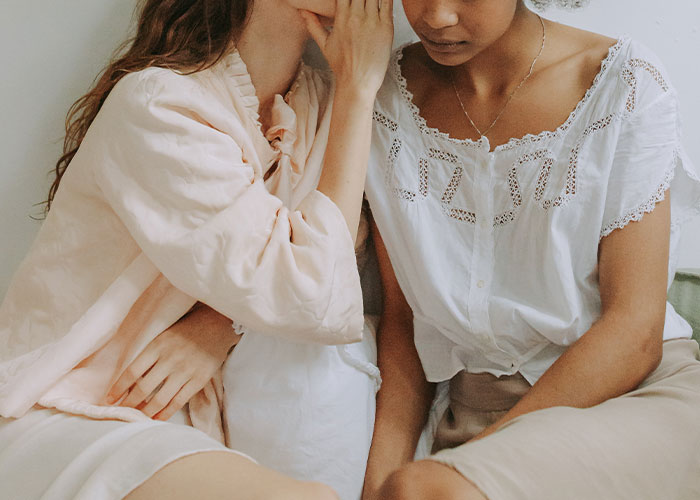 30 “Dead Giveaways” That Your Relationship Is Toxic