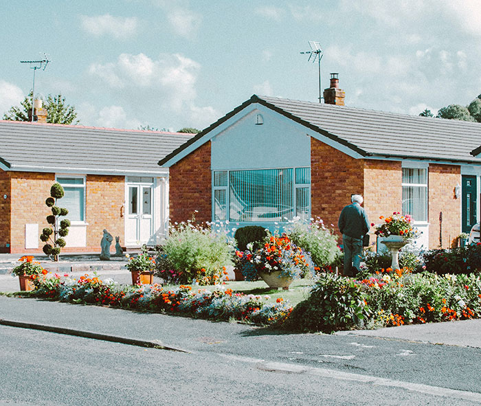 New Neighbor Causes Havoc In The Neighborhood By Complaining About Everything, From Hanging Laundry To People Cooking With Their Windows Open
