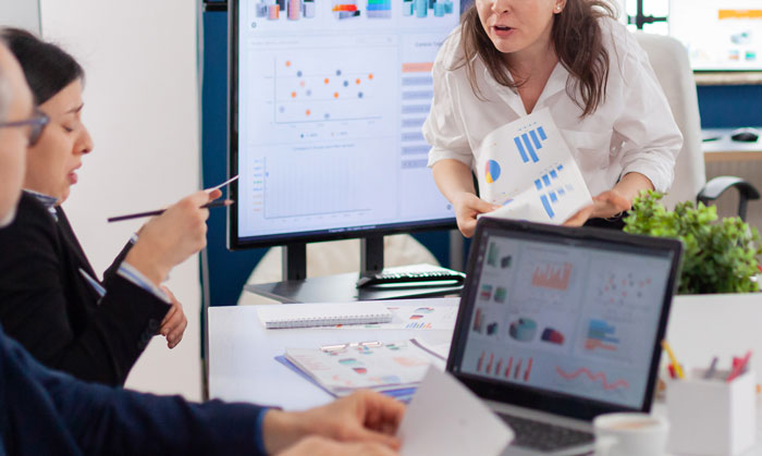 "She Didn't Know What She Was Looking At": Manager Wants To Get This Employee Fired, Regrets It After They Prove How Incompetent She Really Is