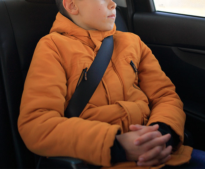 Neighbor Expects This Pregnant Mom To Be A Personal Driver For Their Anxious Son Neighbor Expects This Pregnant Mom To Be A Personal Driver For Their Anxious Son