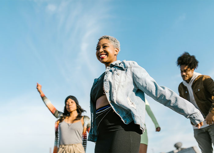 30 Brilliant Stories About The Most Memorable Moments People Ever Had With Complete Strangers