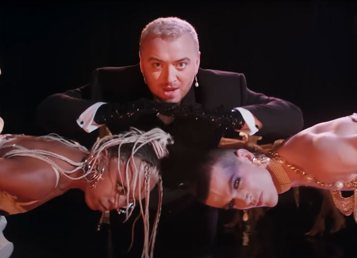 Sam Smith doing perfomance