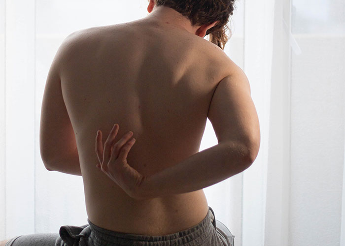 "My Feet Look More Like Paws Than Human Feet": 35 People Confess What Body Anomalies They Have