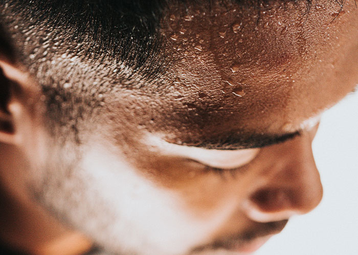 "My Feet Look More Like Paws Than Human Feet": 35 People Confess What Body Anomalies They Have