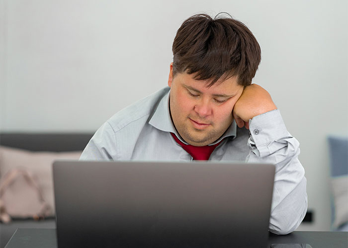 People Are Sharing Stories About How “That One Coworker” Got Fired, And They’re Wild (30 Answers)