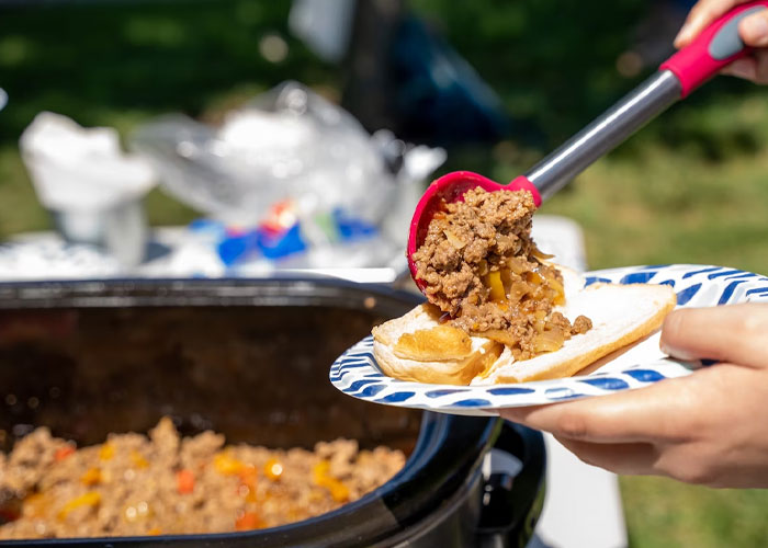 “I Won’t Even Let My Husband See Me Eat It”: 30 People Share The Most Comforting Yet Worst-Looking Foods They Will Never Renounce