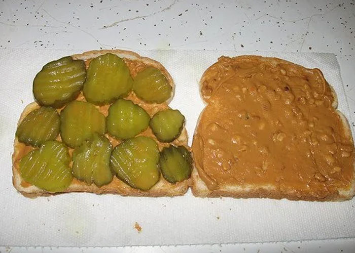 “I Won’t Even Let My Husband See Me Eat It”: 30 People Share The Most Comforting Yet Worst-Looking Foods They Will Never Renounce