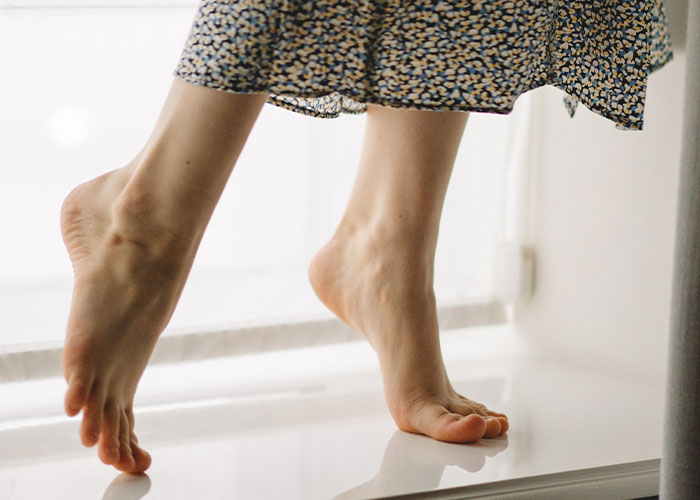 40 People Spill The Tea On The Weirdest Rules They Were Unfortunate Enough To See Enforced