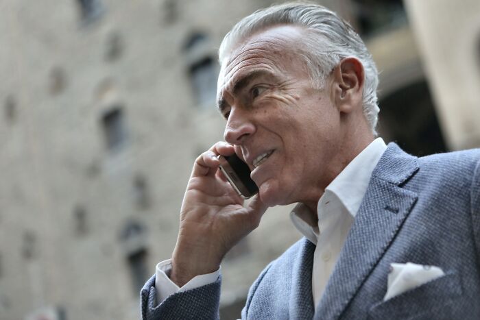 30 Married Men Share The Dumbest Things They Did While Dating That Their Future Wives Could've Left Them For