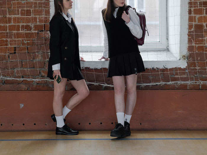 20 Historias terribles de falsos amigos que destruyeron la confianza de la gente