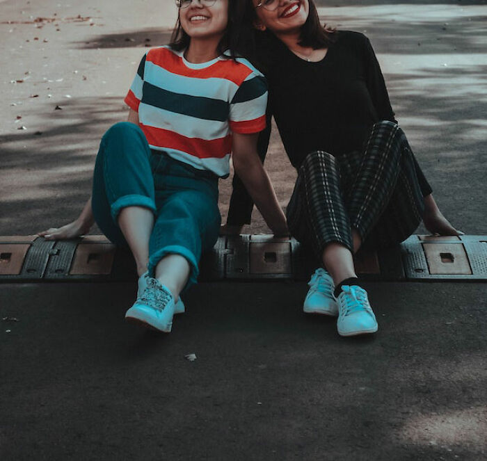 “That Was 17 Years Ago And I Still Don’t Answer Their Calls”: 30 Heartbreaking Things Committed By Close Friends That Broke People’s Trust Forever