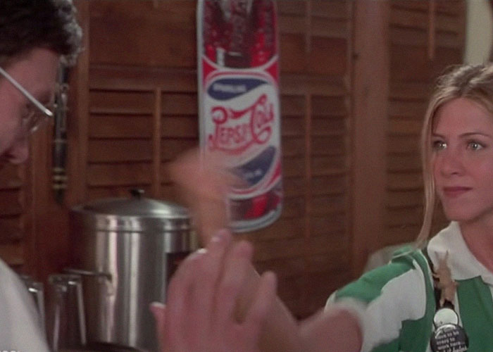 Woman Opens Up About Accidentally Showing Her Newly Accepted Job Offer To CEO Before She Gave Her Notice