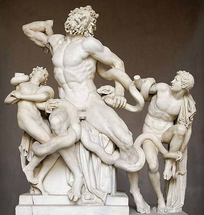 Laocoön And His Sons statue
