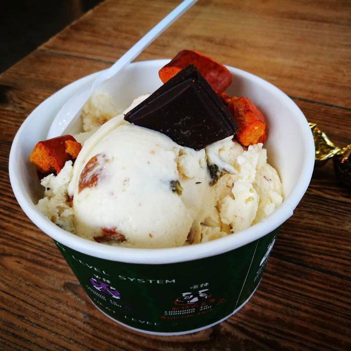 Pepper ice cream in the paper cup 