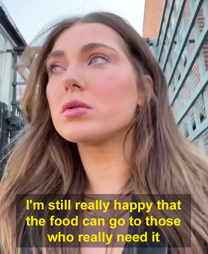 Influencer Is Left In Tears After Strangers Refuse Her Offer To Pay For Their Grocery Shopping