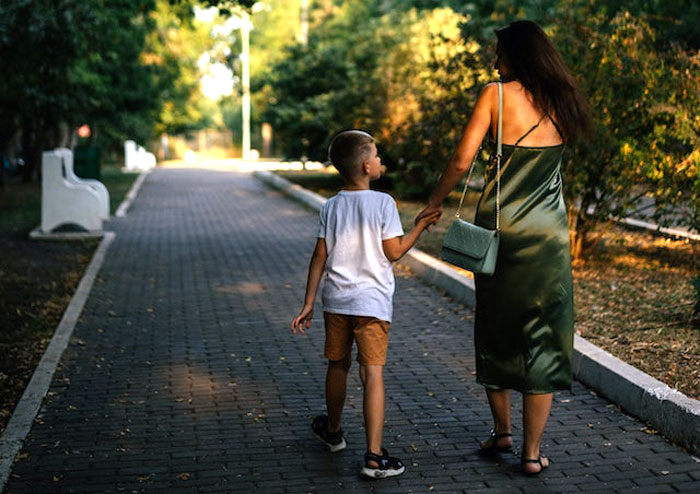 Rich Parents Want To Adopt Their Son's Friend From His Single Mom, The Mom Only Then Realizes All The Red Flags