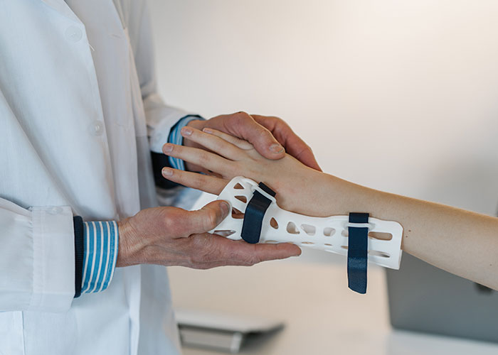 30 House Rules People Had As Kids That They Only Later Realized Not All Households Followed