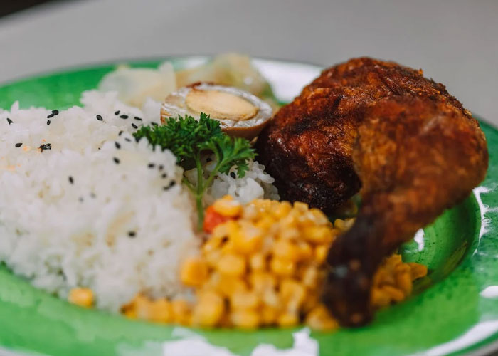 “They Somehow Thought Free Spaghetti Was A Reasonable Request”: 45 Of The Most Peculiar Requests Waiters Have Ever Heard