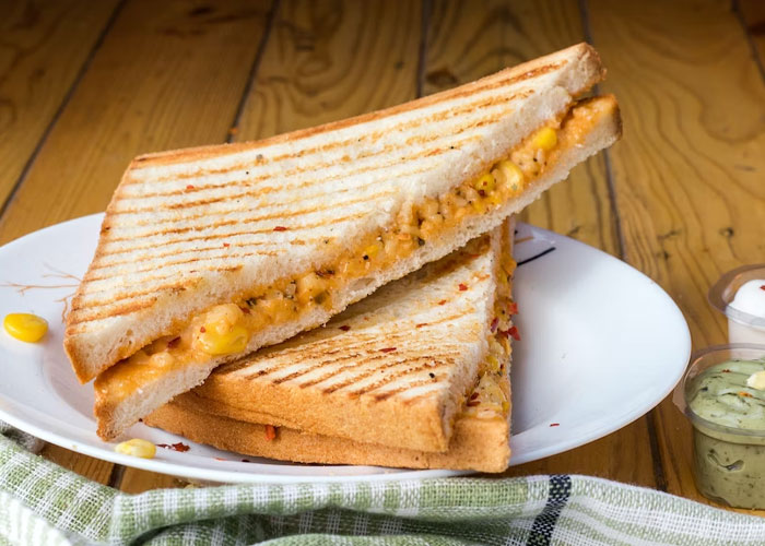 “They Somehow Thought Free Spaghetti Was A Reasonable Request”: 45 Of The Most Peculiar Requests Waiters Have Ever Heard