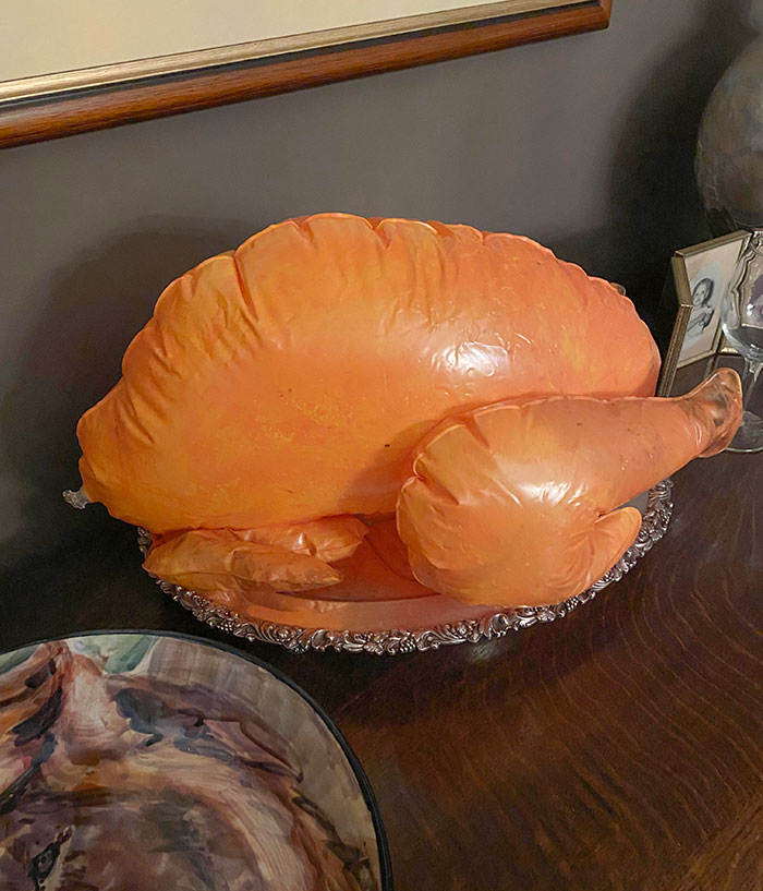 My Mother Just Told Everyone "This Is The Vegan Option"