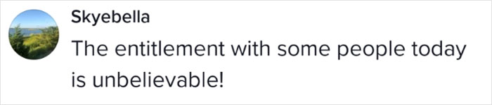 Entitled Man Steals This Woman's Plane Seat And Pretends To Be Asleep, Proceeds To Get Mad When She Takes It Back