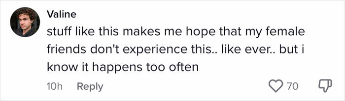 Woman Defended By Fellow Passengers After Random Guy Tries To Sit Next To Her On Empty Bus Woman Defended By Fellow Passengers After Random Guy Tries To Sit Next To Her On Empty Bus