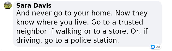 Woman Suspects She's Being Followed, Starts Recording The Guy And Her Suspicions Turn Out To Be True Woman Suspects She's Being Followed, Starts Recording The Guy And Her Suspicions Turn Out To Be True