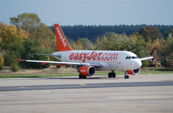 "My Stance Was About Etiquette And Principle": Man Stands His Ground During A Conflict Over Plane Seat With A Passenger Couple "My Stance Was About Etiquette And Principle": Man Stands His Ground During A Conflict Over Plane Seat With A Passenger Couple