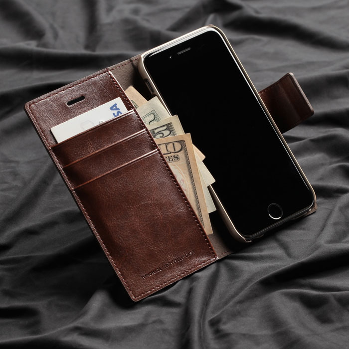 &ldquo;He Was Upset&rdquo;: Stepmother Takes Heat Online For Making 17 Y.O. Share The Candy He Bought For Himself With Little Half-Sister