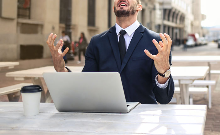 “‘Do Not Disturb’ Means Leave Me Alone”: Employee Sends Out An Angry Email To Colleague Who Keeps Contacting Them Even When Unavailable “‘Do Not Disturb’ Means Leave Me Alone”: Employee Sends Out An Angry Email To Colleague Who Keeps Contacting Them Even When Unavailable