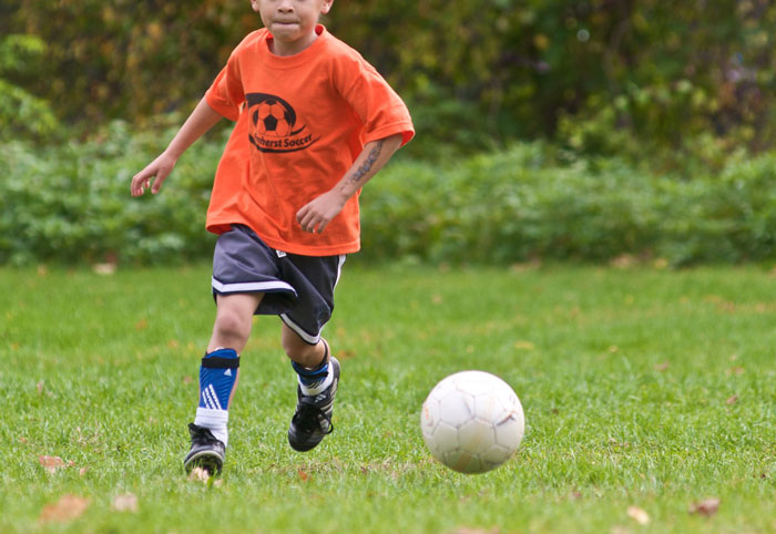 Man Develops An Unlikely Friendship With 14 Y.O. Neighbor After Spraying Him With Water For Walking Across His Lawn Daily