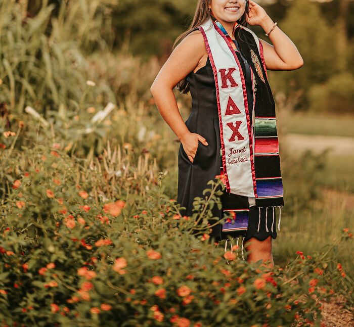 26 Organizations In Modern Society That Should Be Called Cults Despite Formally Not Called One, According To Folks Online