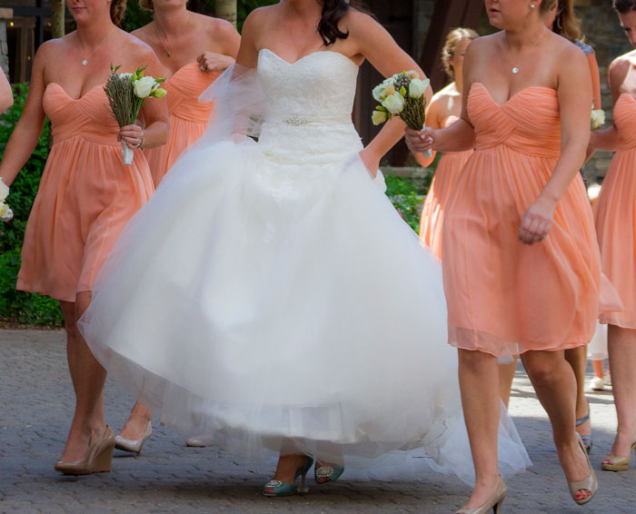 Family Drama Ensues As This Woman Decides Not To Attend Her Sister’s Wedding, Not Willing To Comply With The Strict Dress Code She Dislikes Family Drama Ensues As This Woman Decides Not To Attend Her Sister’s Wedding, Not Willing To Comply With The Strict Dress Code She Dislikes