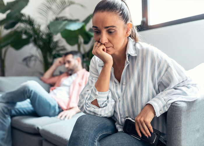 Husband Doesn't Want His Wife To Go On A Birthday Vacation Alone, Calls Her "Selfish" For Wanting Him To Stay With The Kids