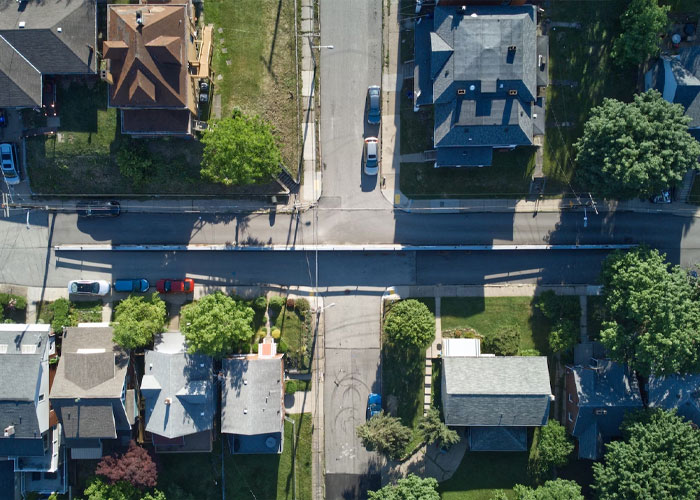 Man Thinks Entire Neighborhood Needs To Pause Their Lives While He's Getting His 'Beauty Sleep' During The Day, Receives Petty Revenge Instead Man Thinks Entire Neighborhood Needs To Pause Their Lives While He's Getting His 'Beauty Sleep' During The Day, Receives Petty Revenge Instead