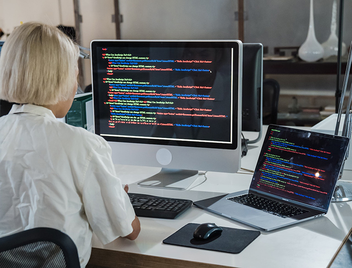 “Tough Luck, Kids”: Teacher Washes Her Hands Off Helping Students Meet The Deadline, They Don’t And They’re Not Happy “Tough Luck, Kids”: Teacher Washes Her Hands Off Helping Students Meet The Deadline, They Don’t And They’re Not Happy