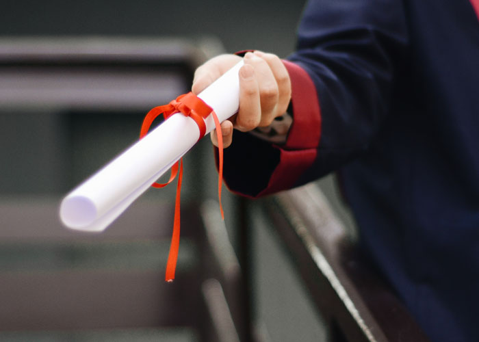 Someone Asks Teachers To Share Stories Of 'Doomed' Students Actually Making It Big, And They Deliver (32 Answers)