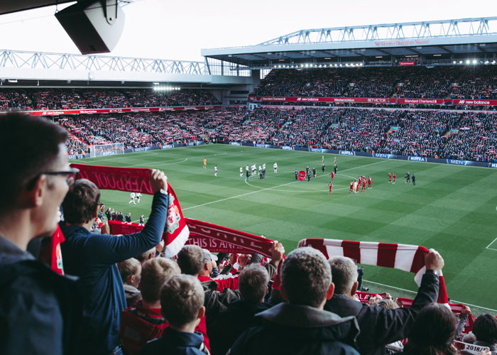 Someone Asks Teachers To Share Stories Of 'Doomed' Students Actually Making It Big, And They Deliver (32 Answers)