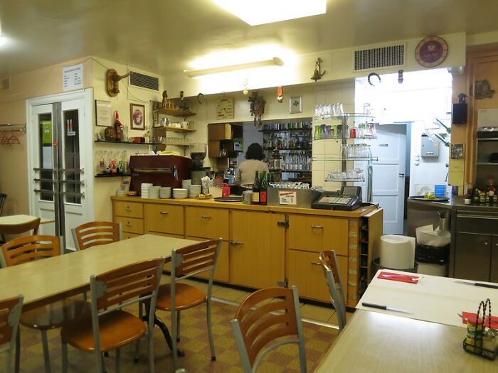 20 Empleados que se hundieron en el primer día de trabajo, tal y como se compartió en Internet