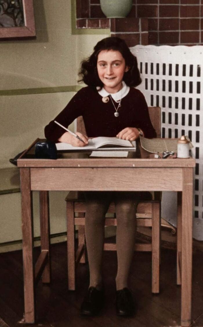Anne Frank en la escuela School