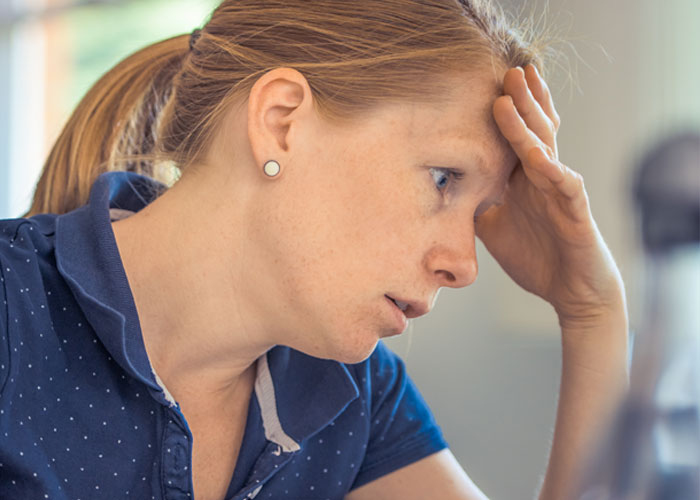 “Haven’t Spoken To My ‘Parents’ In Over 10 Years”: 30 People Reveal Their Thoughts On Parents Kicking Their Kids Out At 18