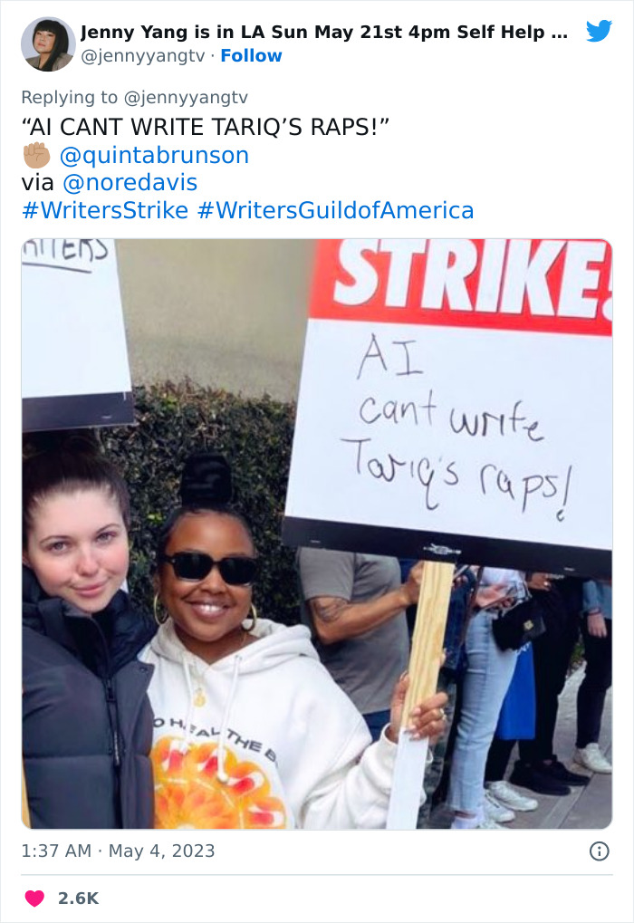Funny-Writers-Strike-Signs-Twitter