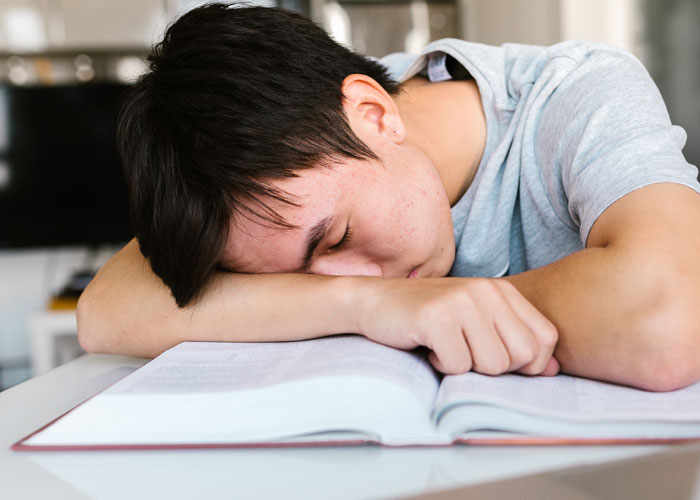 Someone Asks Teachers To Share Stories Of 'Doomed' Students Actually Making It Big, And They Deliver (32 Answers)