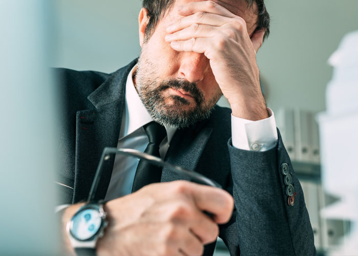 Manager Ignores His Part Of The Deal With Busboy, Regrets It When He Just Up And Leaves, Leaving The Place In Complete Pandemonium Manager Ignores His Part Of The Deal With Busboy, Regrets It When He Just Up And Leaves, Leaving The Place In Complete Pandemonium