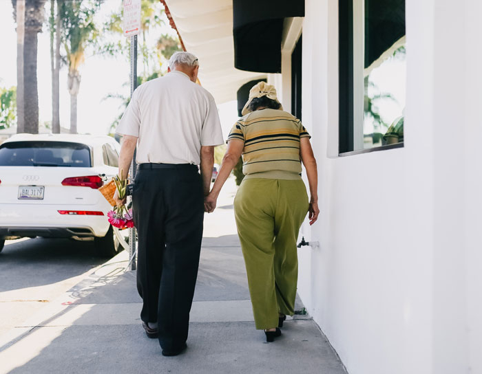 Person Couldn&rsquo;t Boot A Guy On The Train From The Seat Reserved For Their Disabled Fianc&eacute;, Vents Online