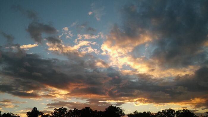 The Skies In Texas Hit Different 🖤